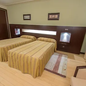 Hotel 5 Pinos, Madrid